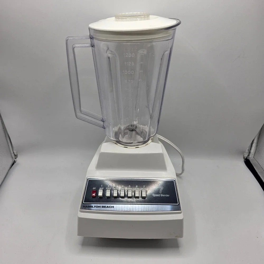 Hamilton Beach 7 Speed Blender White Push Button Vintage Retro Kitchen